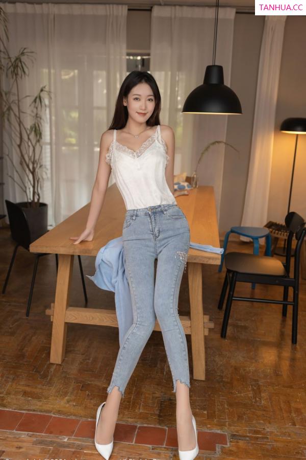 唐安琪  新来的舍友唐安琪 会发生怎样的故事第16张图片